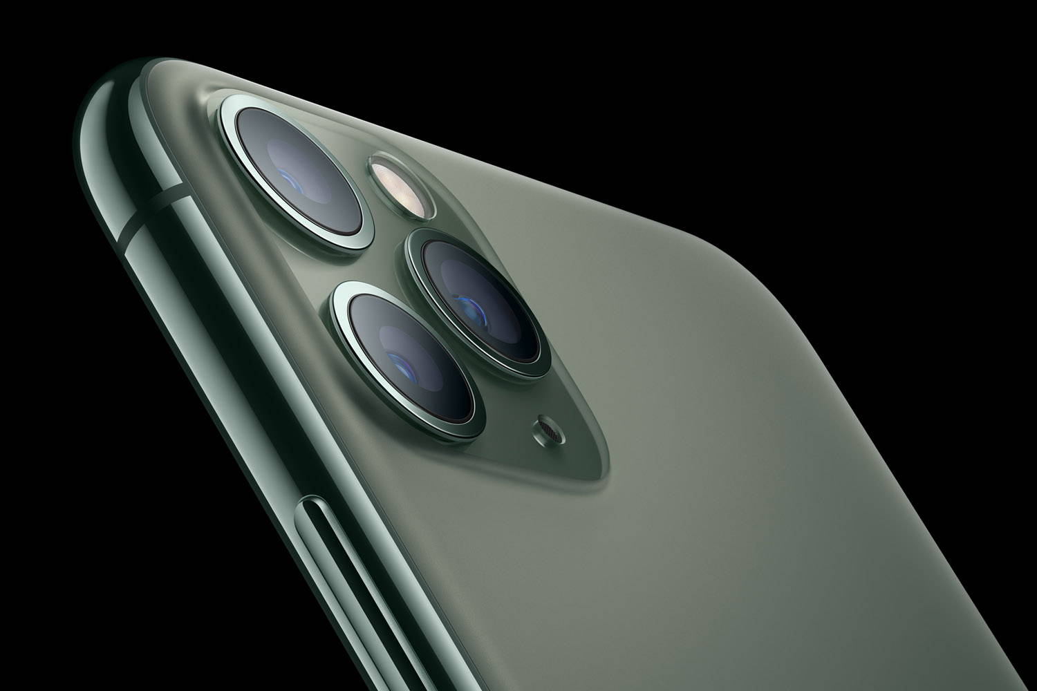 iPhone 11 and Beastgrip Gear