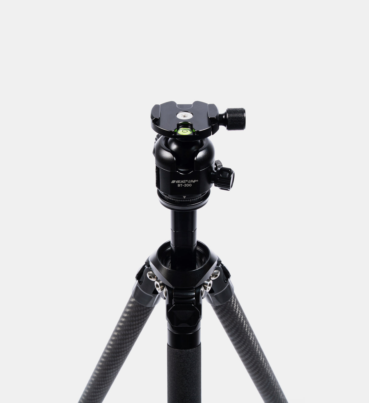 Close-up studio shot of the Beastgrip BT-200 tripod ball head featuring an Arca-Swiss-style quick-release plate, adjustable locking knobs, and 360-degree panning functionality.