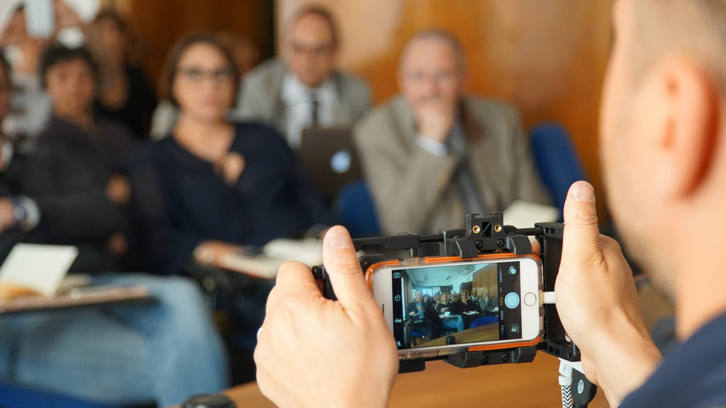 Beastgrip Joins Mobile Journalism 'MOJO' Class in Italy to Discuss Gear