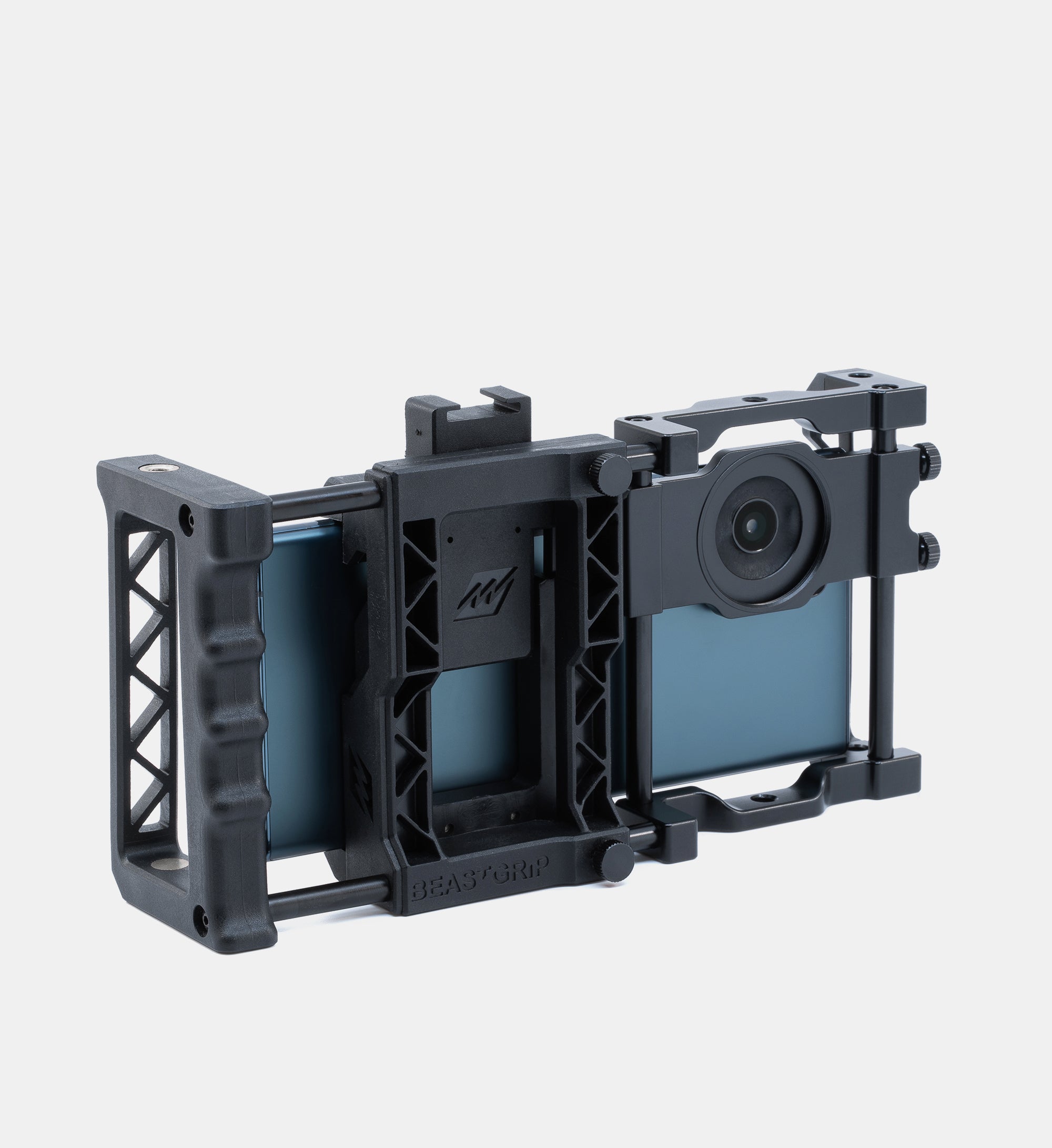 Beastgrip Pro Universal Lens Adapter and Rig System for Smartphones –  BEASTGRIP CO